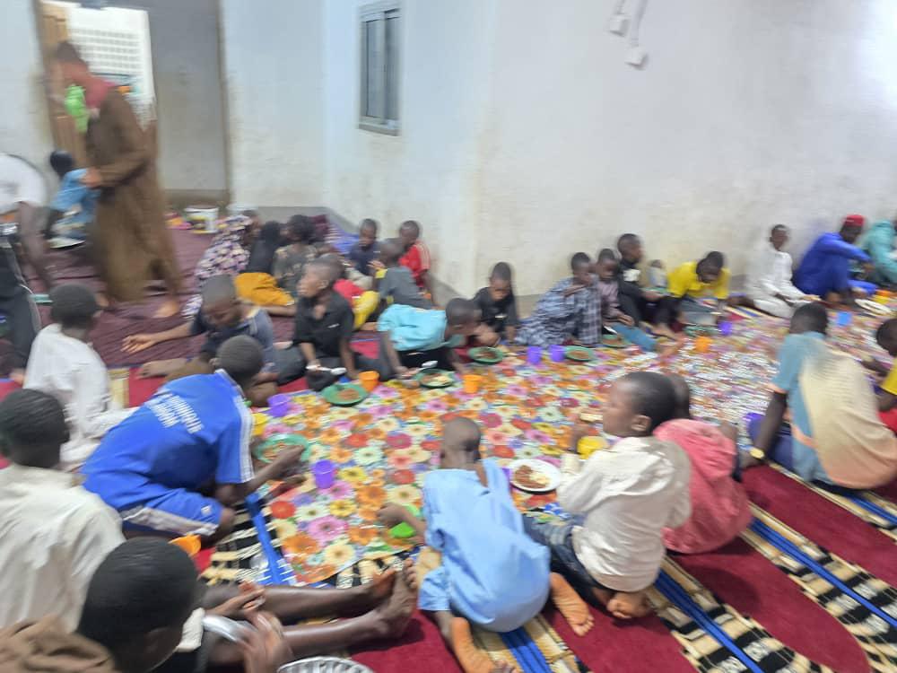 نشاطات مؤسسة فيض الصالحين الخيرية